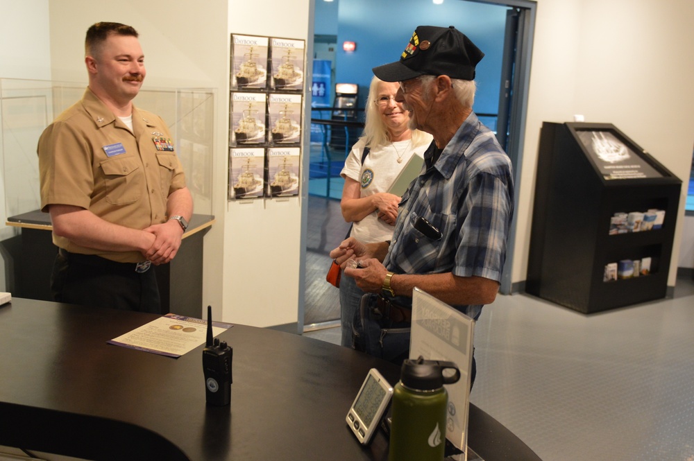 USS Newport News (CA 148) veteran visits Vietnam Exhibit at Naval Museum