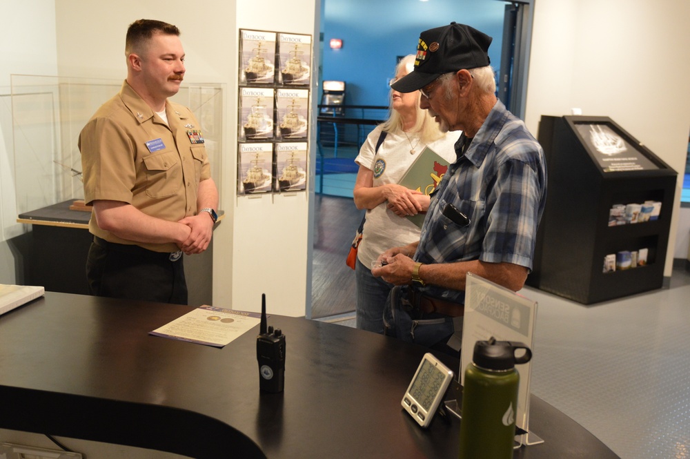 USS Newport News (CA 148) veteran visits Vietnam Exhibit at Naval Museum