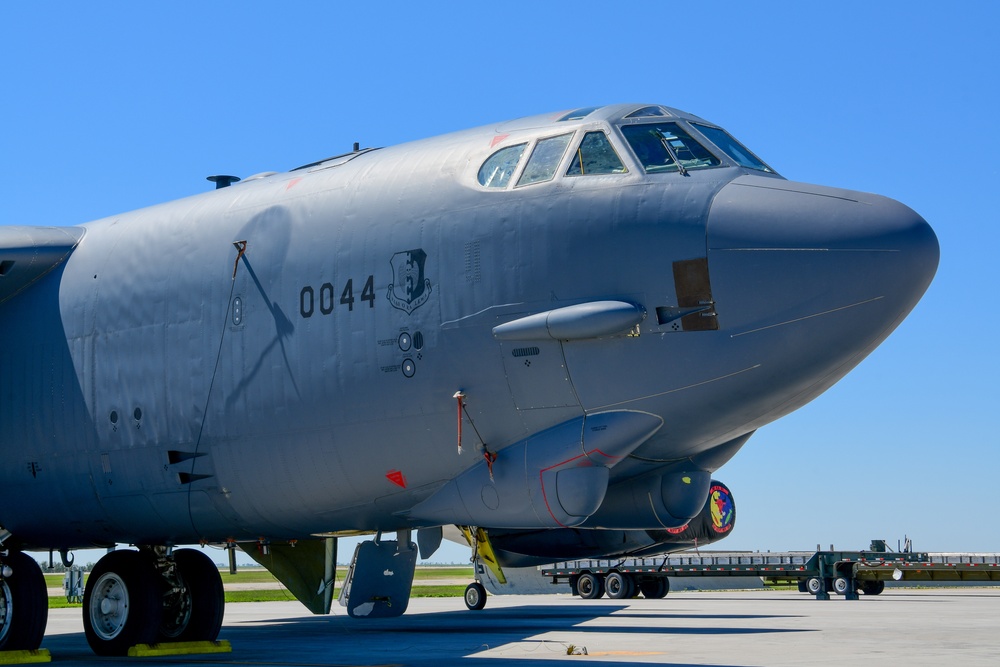 B-52H Stratofortress basking in the sun