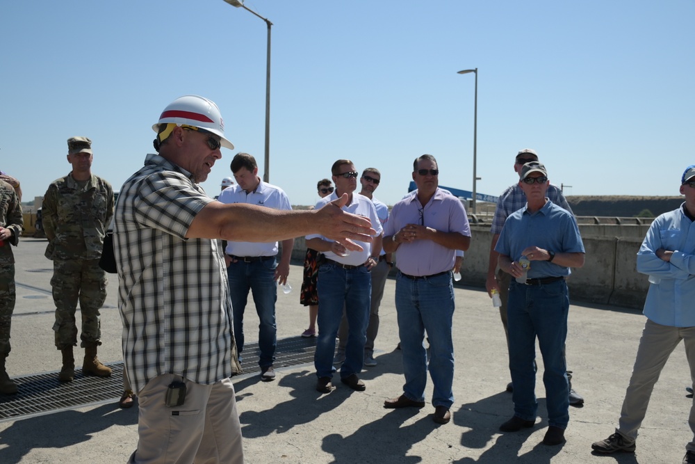 Ice Harbor Lock and Dam Tour