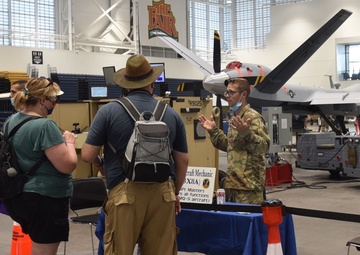 New York Army and Air Guard host exhibits at Great New York State Fair