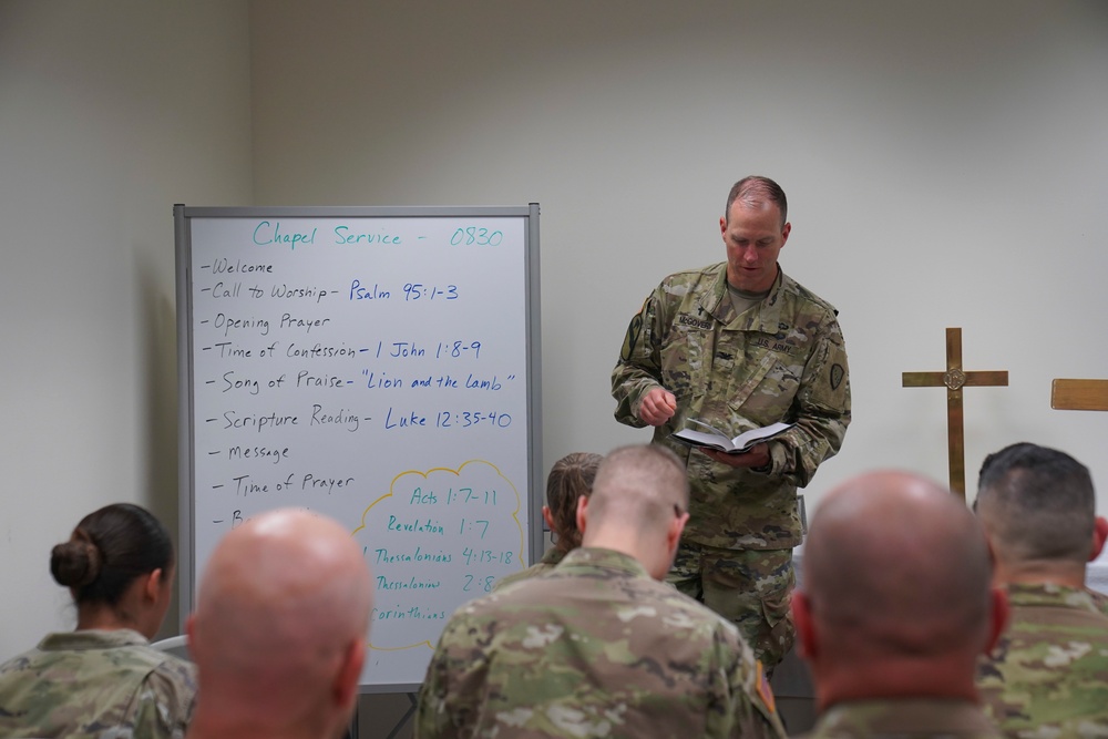 Alaska National Guard State Command Chaplain leads drill-weekend worship service