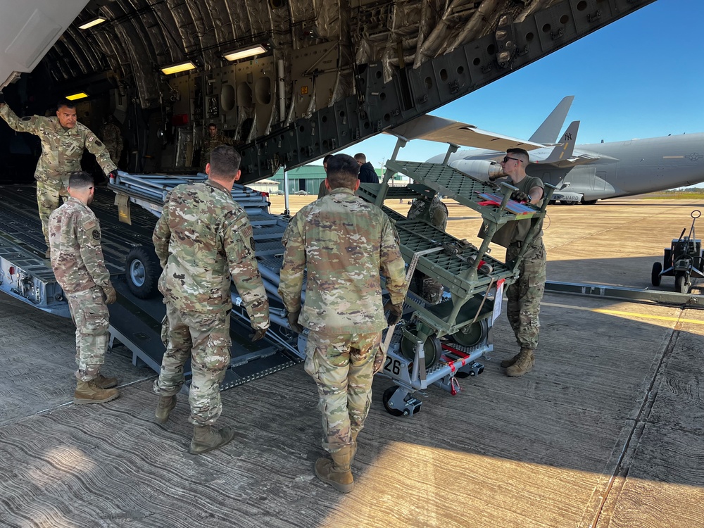 105th Airlift Wing and 106th Rescue Wing offload HH-60s