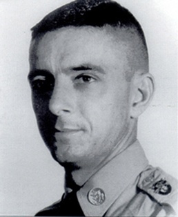 Intelligence sergeant earns Distinguished Service Cross