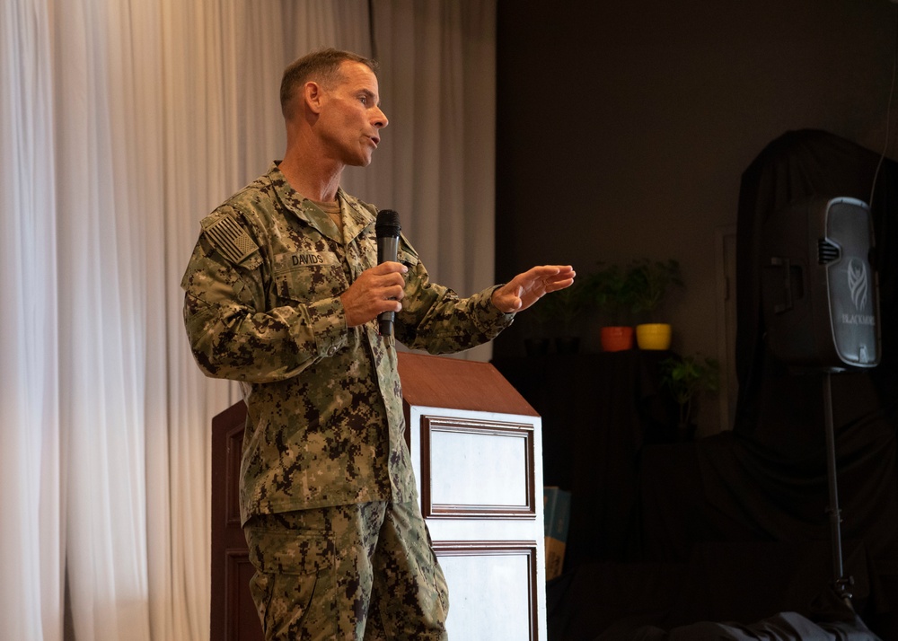 Rear Adm. Keith Davids, commander, Naval Special Warfare Command, speaks to members of the Navy SEAL-UDT Association