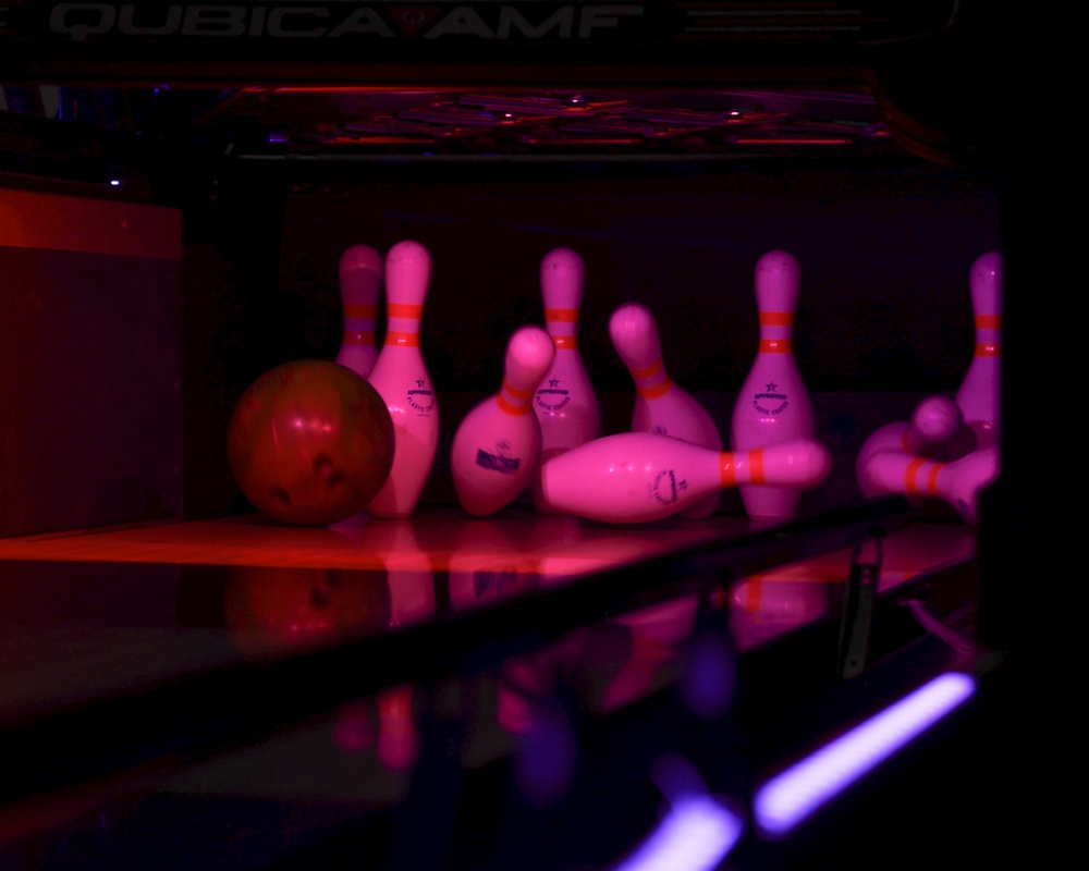 Sunset Lanes reopens at MCAS Yuma