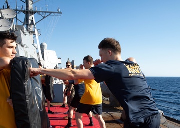 USS TRUXTUN CONDUCTS SECURITY REACTION FORCE TRAINING