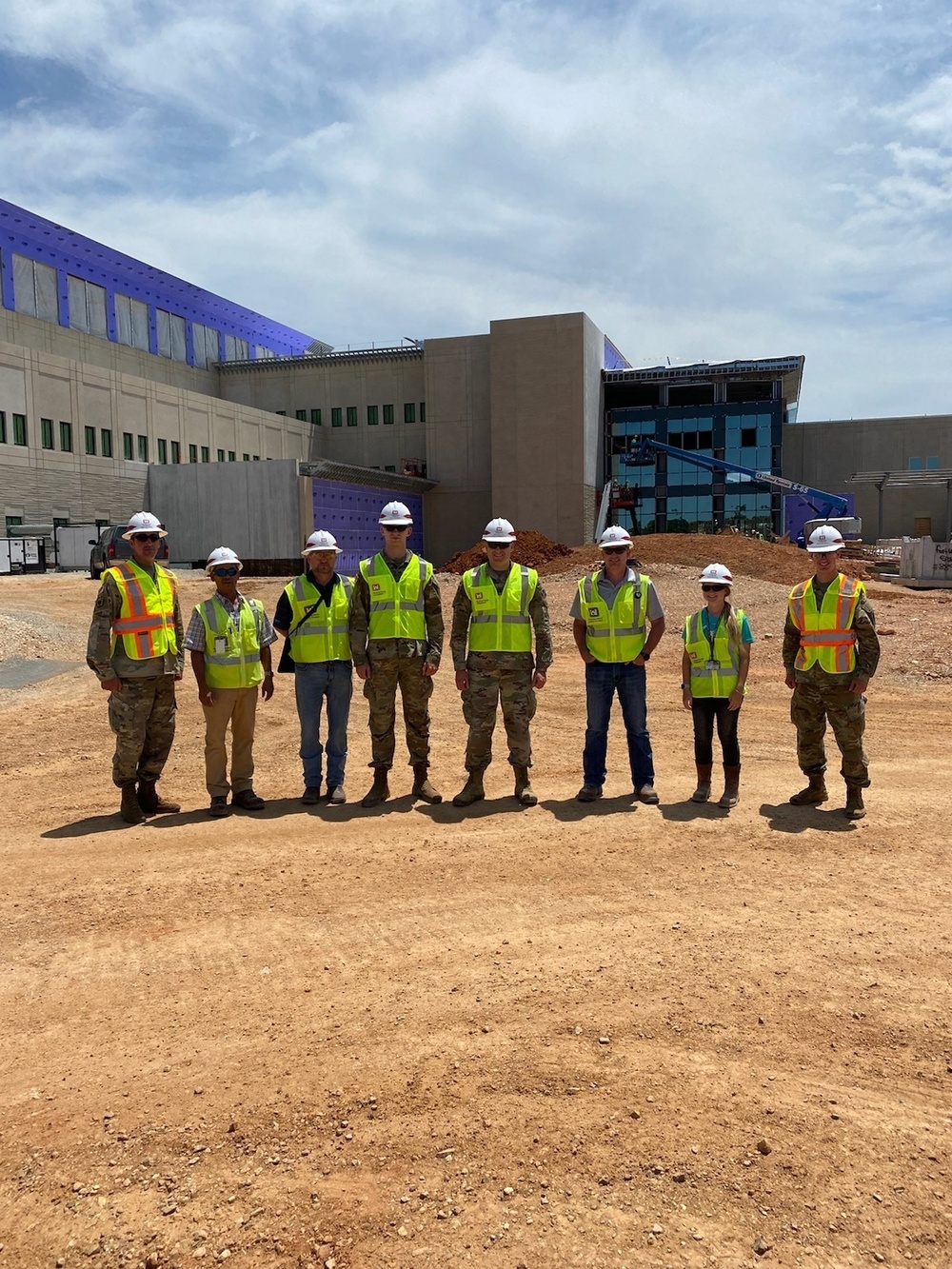 Cadets visit the Fort Leonard Wood Replacement Hospital Project in the Kansas City District