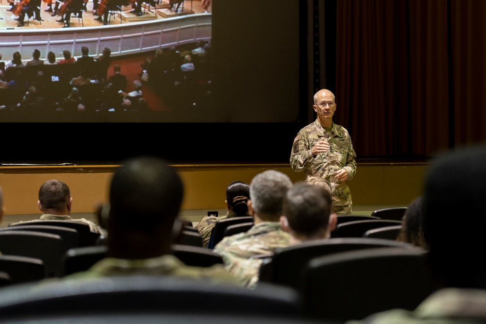 DHA director visits MacDill Air Force Base