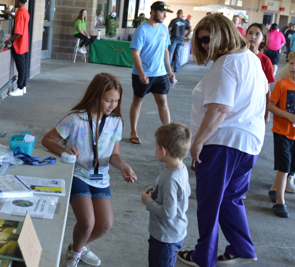 Naval Museum Volunteers conduct outreach during Navy Night