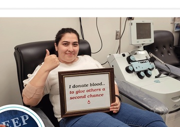 Blood Recipient ‘Keeps On’ Telling Others About the Impact Donors Make