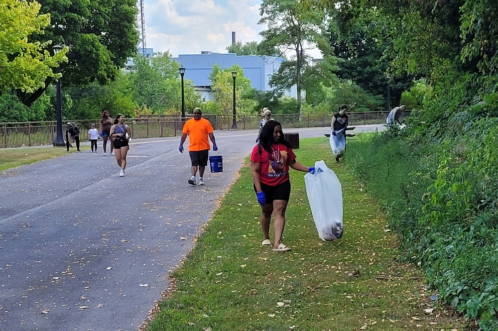 Fort Drum Army Volunteer Corps organizes a cleanup crew at Veterans’ Memorial Riverwalk