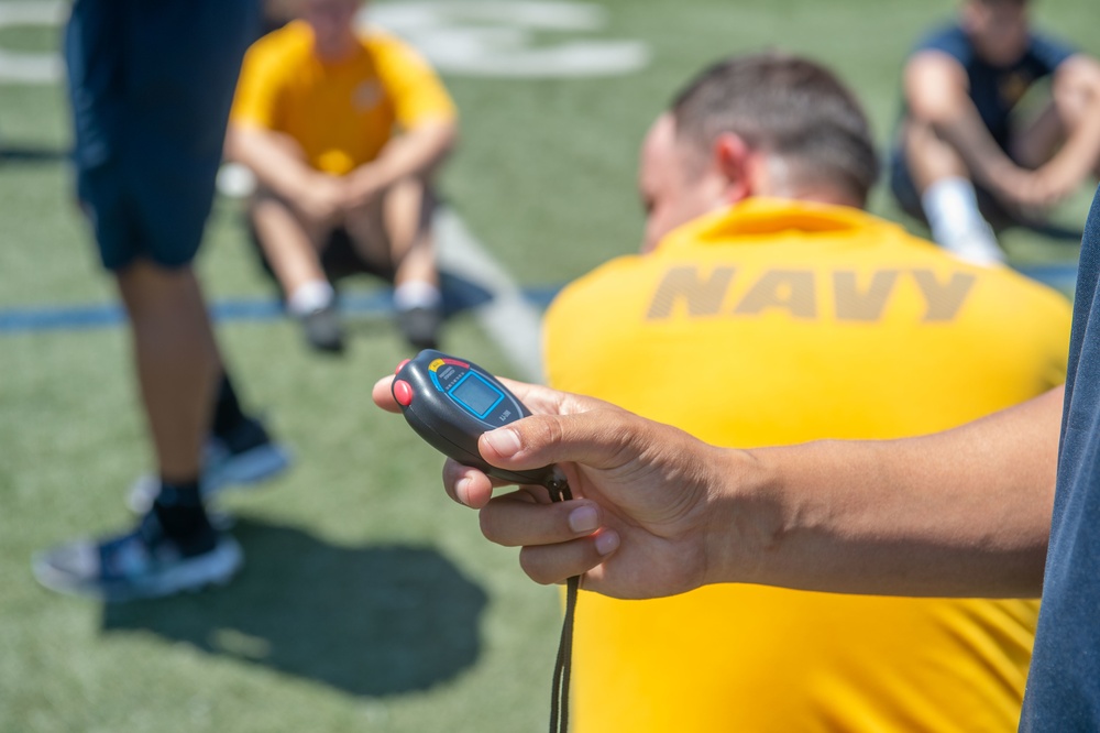 USS Carl Vinson (CVN 70) Sailors Conduct Annual Physical Fitness Assessment in San Diego