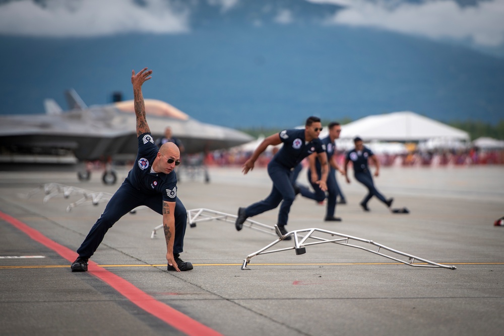 Thunderbirds soar over Alaska