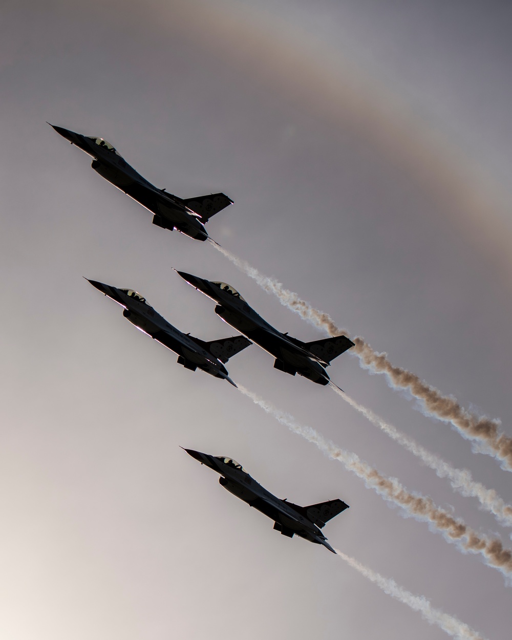 Thunderbirds soar over Alaska