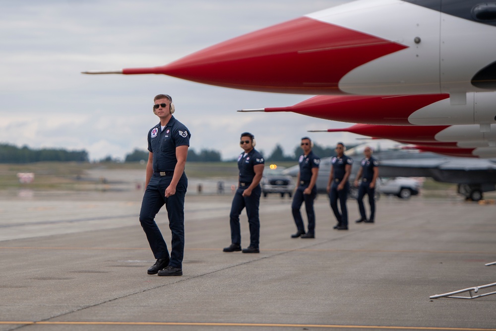 Thunderbirds soar over Alaska