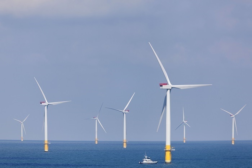 DVIDS - News - Taking to the wind for climate change