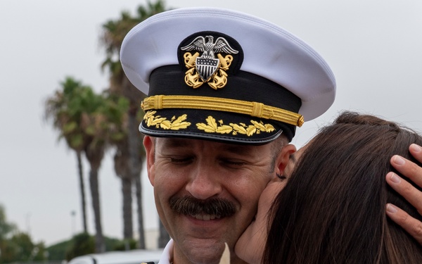 Fitzgerald Returns to Homeport