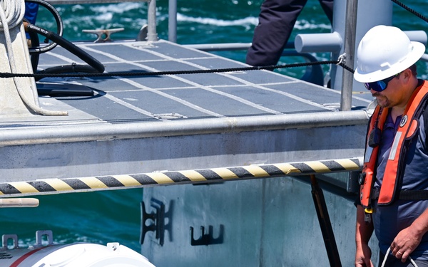 RSC 1 Lays Training Mines for RIMPAC 2022