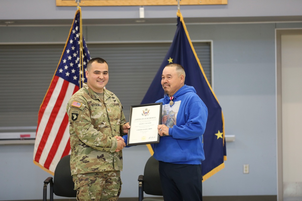 Bethel couple recognized for decades of service to the Alaska Guard