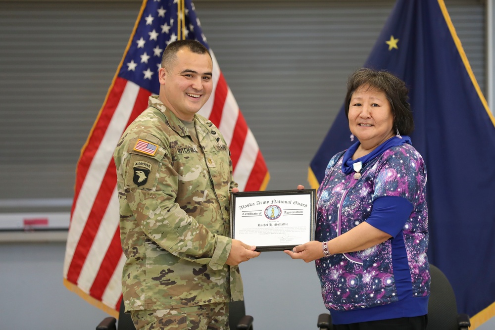 Bethel couple recognized for decades of service to the Alaska Guard