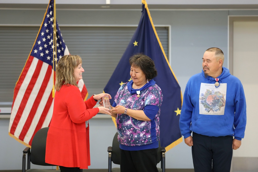 Bethel couple recognized for decades of service to the Alaska Guard