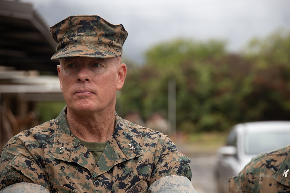 Maj. Gen. Maxwell visits Marine Corps Base Hawaii