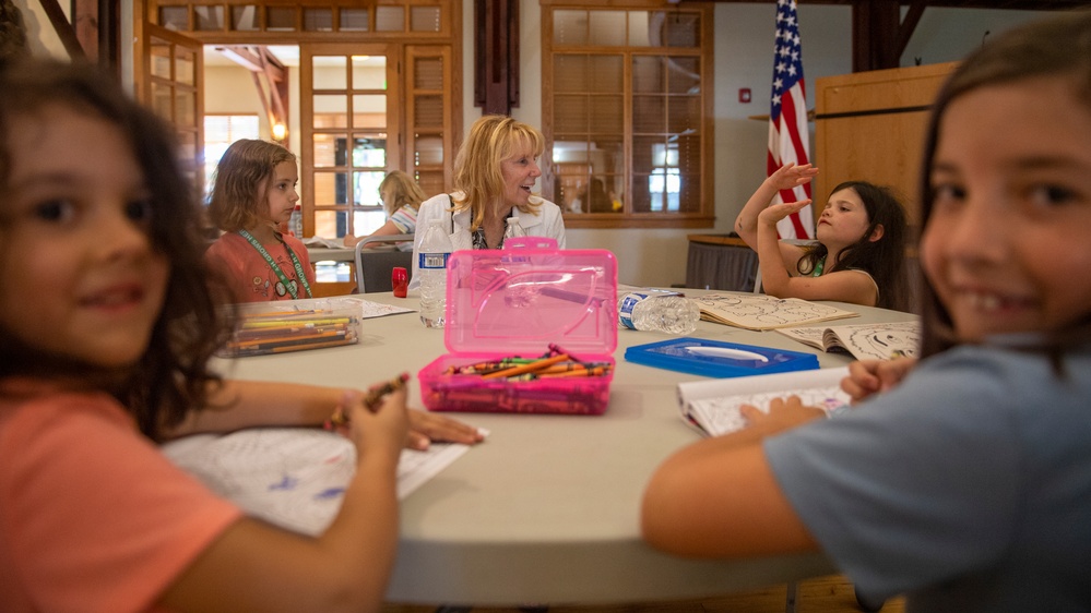 Air National Guard director’s spouse learns from Idaho National Guard Airmen