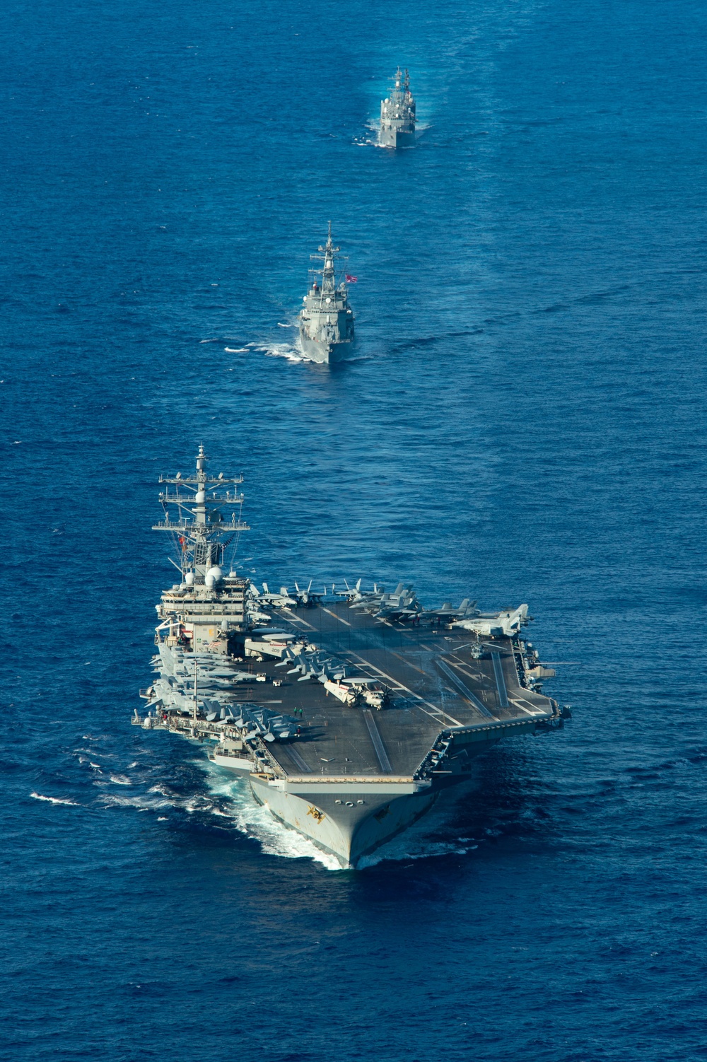 USS Ronald Reagan (CVN 76) conducts photo exercise with JMSDF