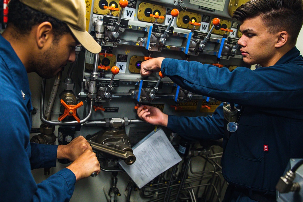 USS Paul Ignatius (DDG 117) Sailors Conduct Engineering Drills and Evolutions