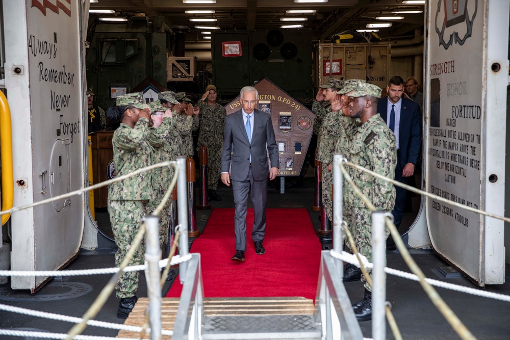 U.S. Ambassador to Latvia visits USS Arlington