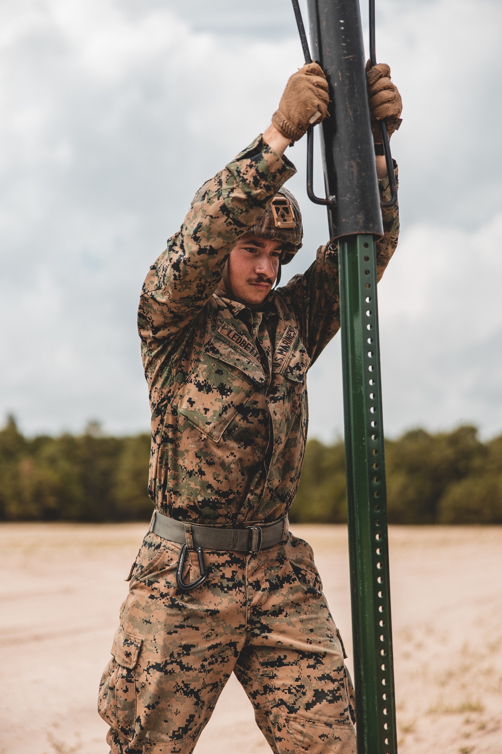 Combat Logistics Battalion 22 constructs a demolition range during its Marine Corps Combat Readiness Evaluation (Day 4)