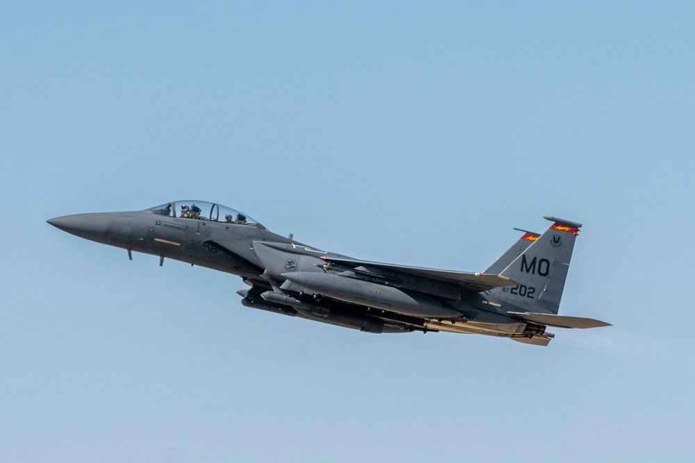Gunfighters Take to the Skies