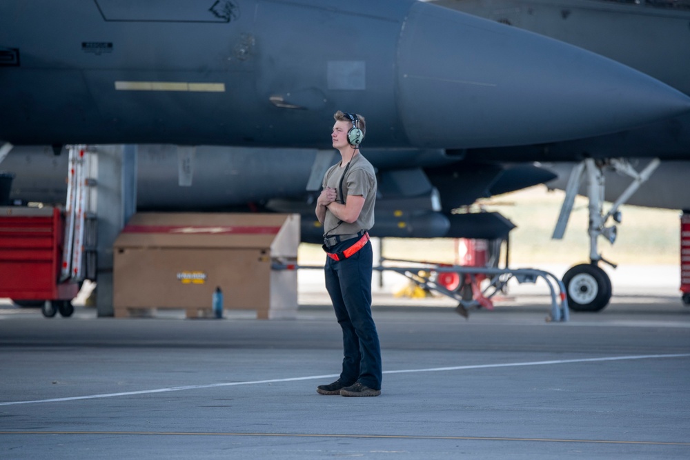 Gunfighters Take to the Skies