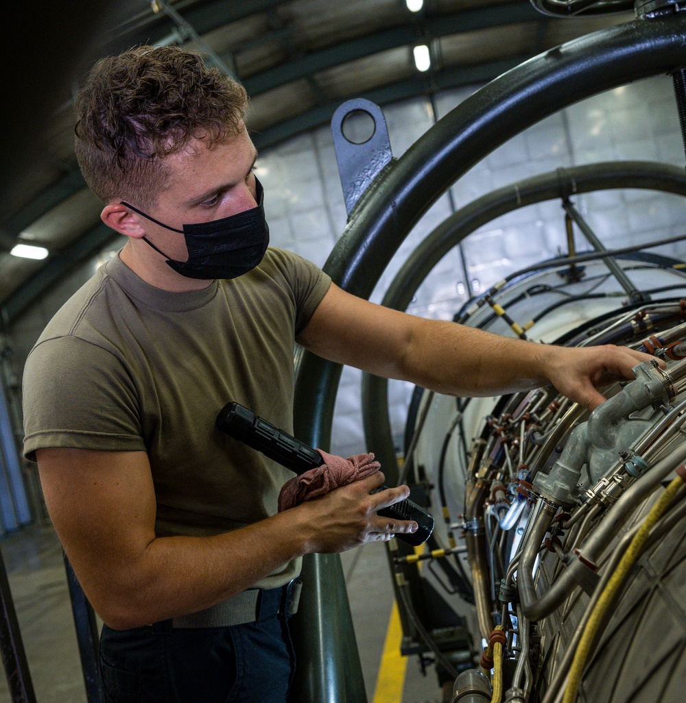 4th CMS Airmen ignite F-15E engines