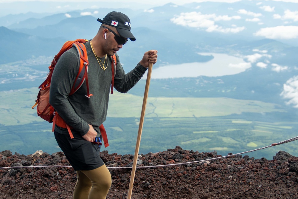 USS Ronald Reagan (CVN 76) Sailors hike Mount Fuji