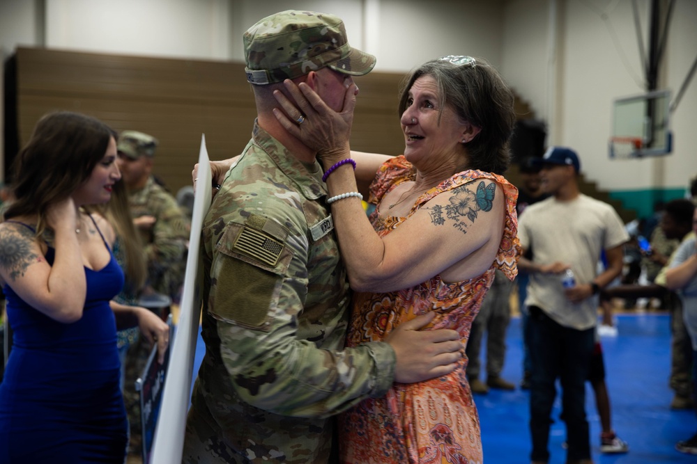 1st Armored Brigade Combat Team Soldiers Return from Germany Deployment