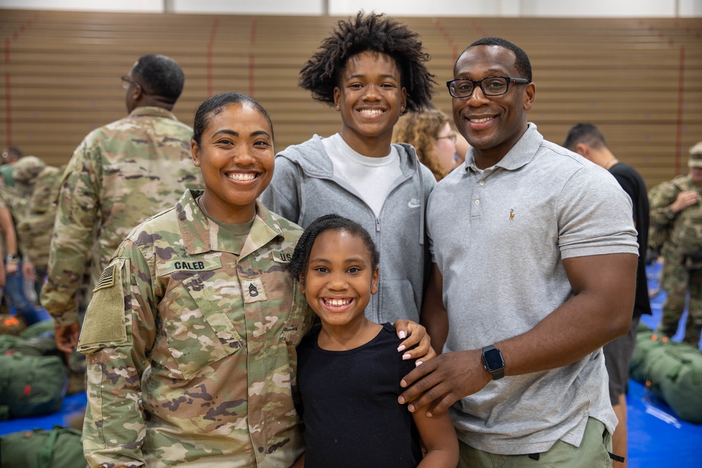 1st Armored Brigade Combat Team Soldiers Return from Germany Deployment