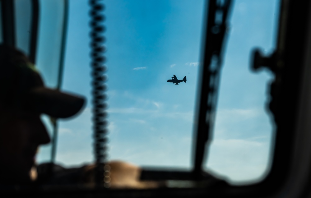 352d SOW conduct open ocean rescue training