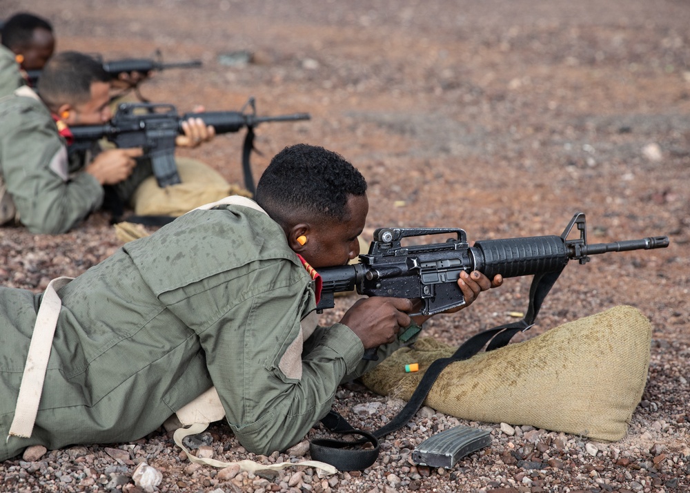 Republican Guard train with Kentucky Guardsmen in Djibouti