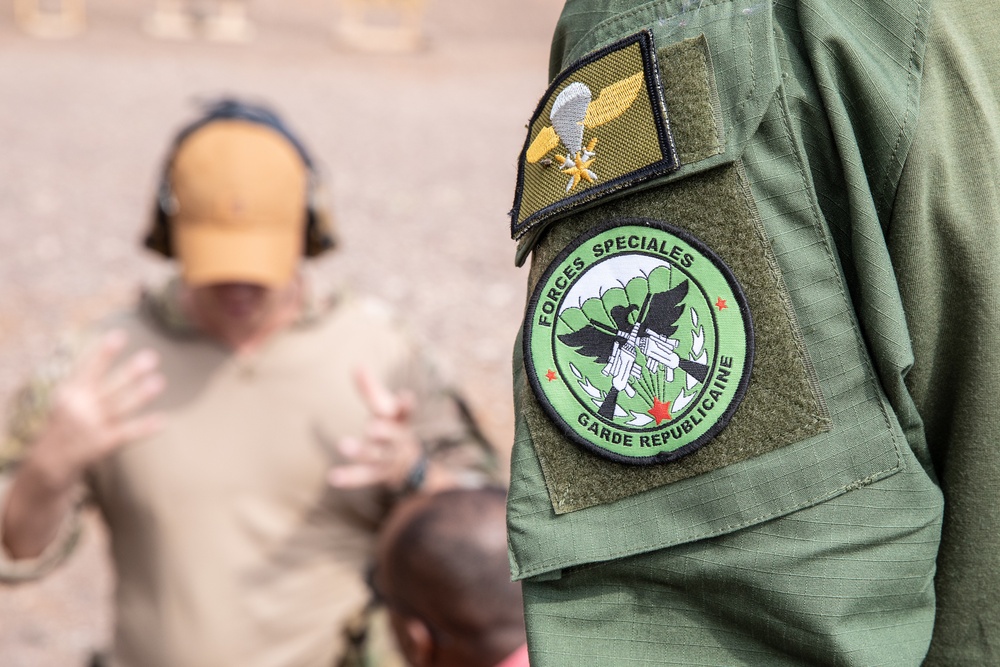 Republican Guard train with Kentucky Guardsmen in Djibouti