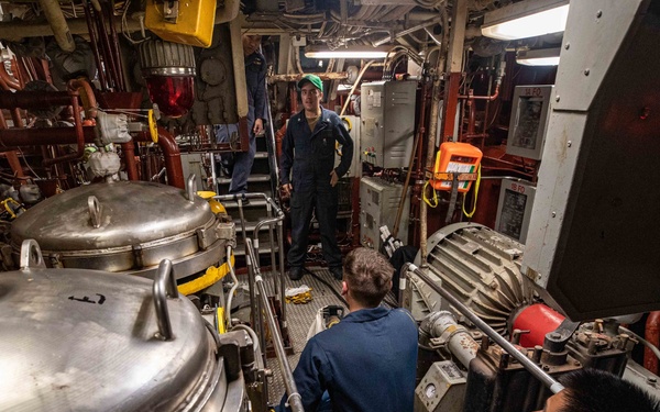 USS San Jacinto Engineer Training