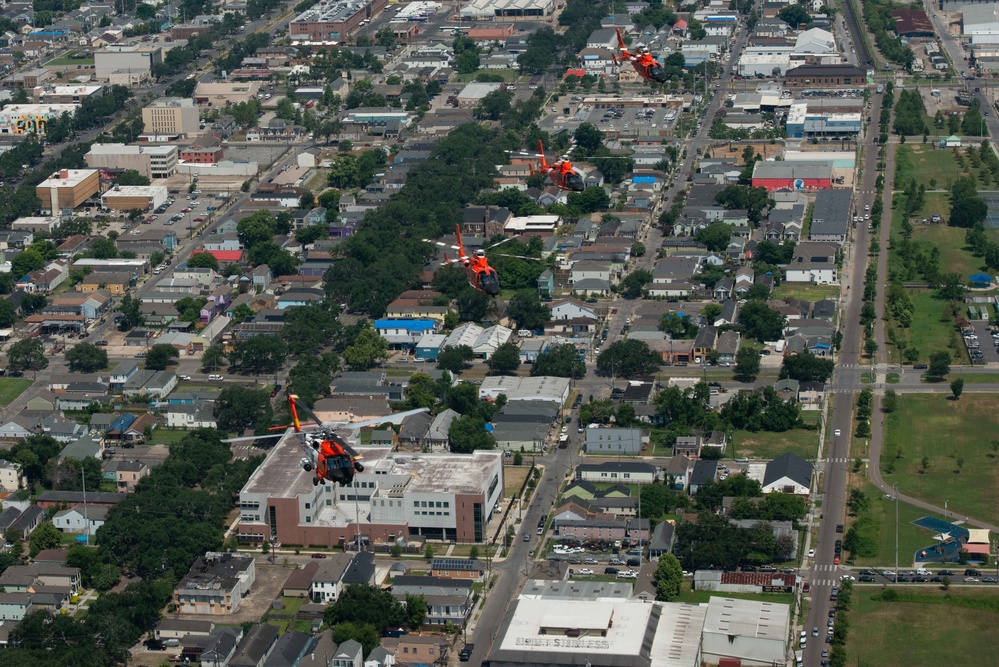 Air Station New Orleans Formation flight