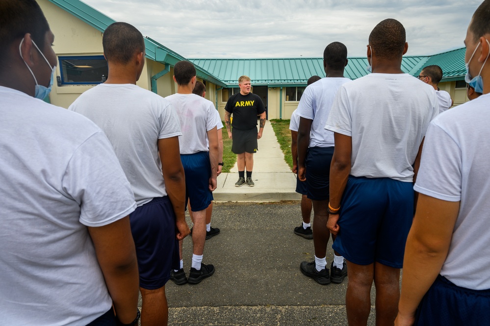 NJNG train Youth ChalleNGe Academy candidates