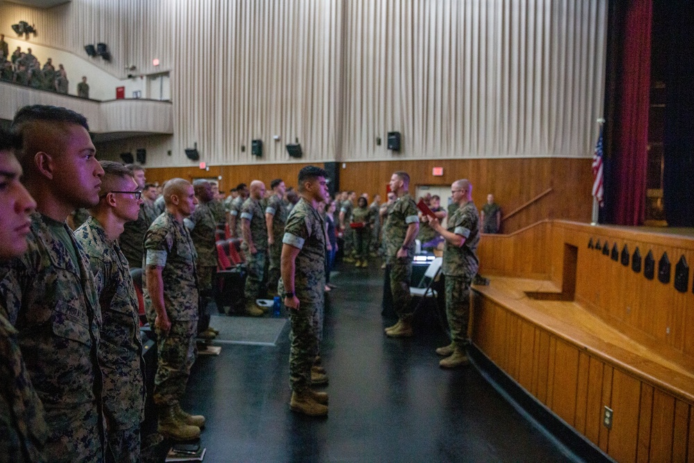 U.S. Marines re-enlist at Manpower &amp; Reserve Affairs MMEA Roadshow on Camp Lejeune