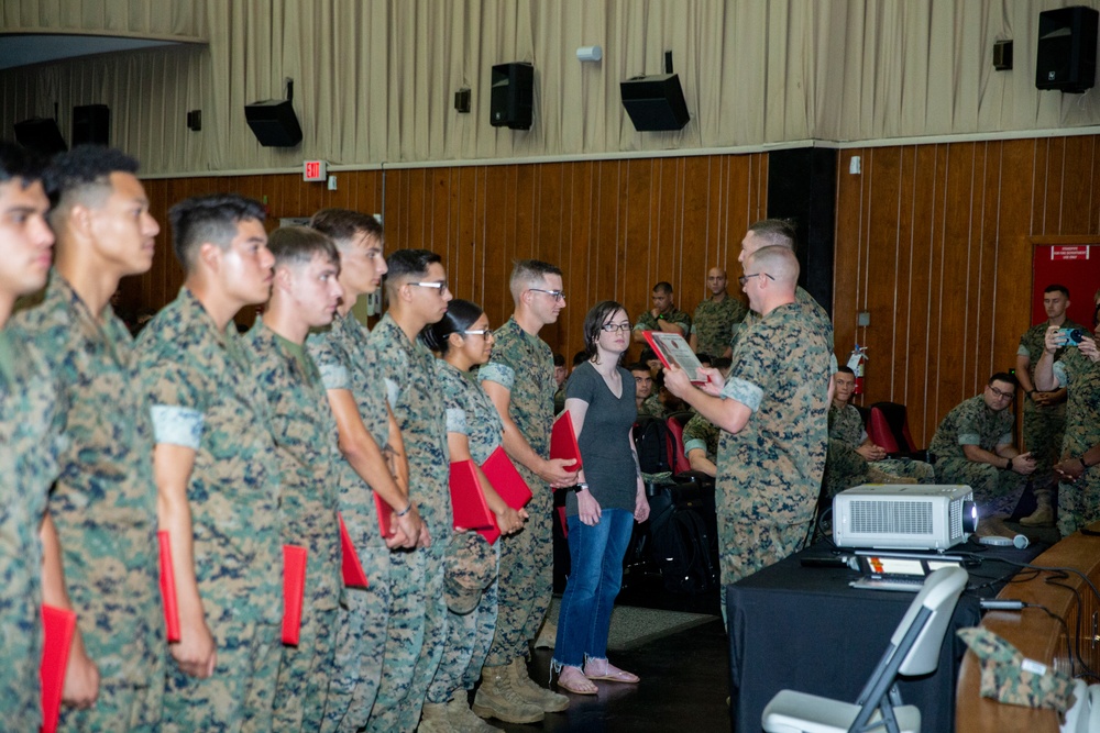 U.S. Marines re-enlist at Manpower &amp; Reserve Affairs MMEA Roadshow on Camp Lejeune