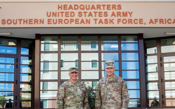 Col. John P. Lloyd meets Maj. Gen. Todd R. Wasmund