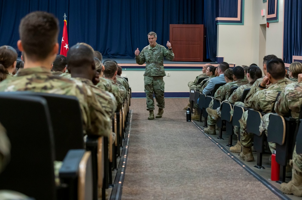 USSOCOM Commander Visits Hurlburt Field