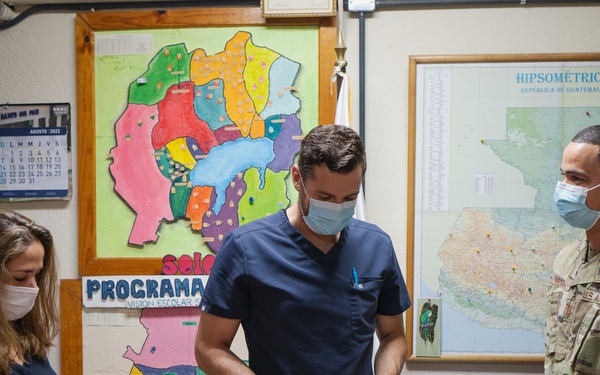 HEART 22 meets with UNO leadership