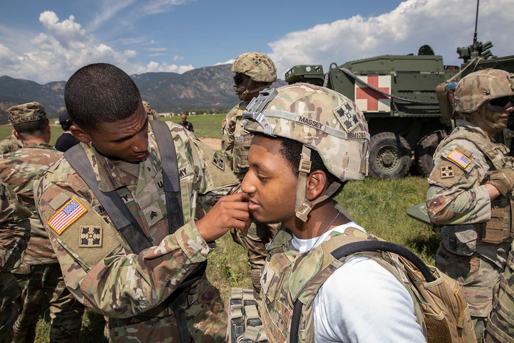 DVIDS News Fort Carson Hosts Meet Your Army Event   1000w Q95 